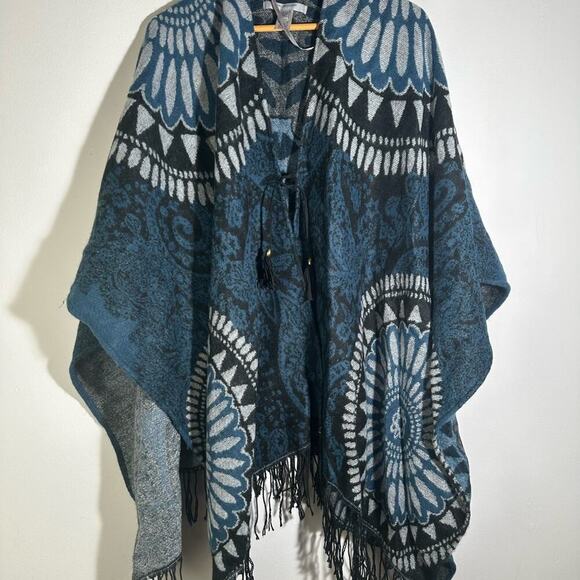 Marc New York Blue and Gray Knit Poncho - Picture 1 of 3